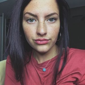 Meet your Posher, Skylar